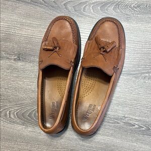 Bass Brown Leather Slip-On Loafers with Tassels